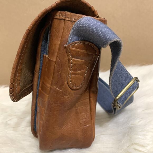 THE BRIDGE Brown Logo-Embossed Leather Vintage Saddle Messenger Bag w/Denim Trim - Picture 13 of 16